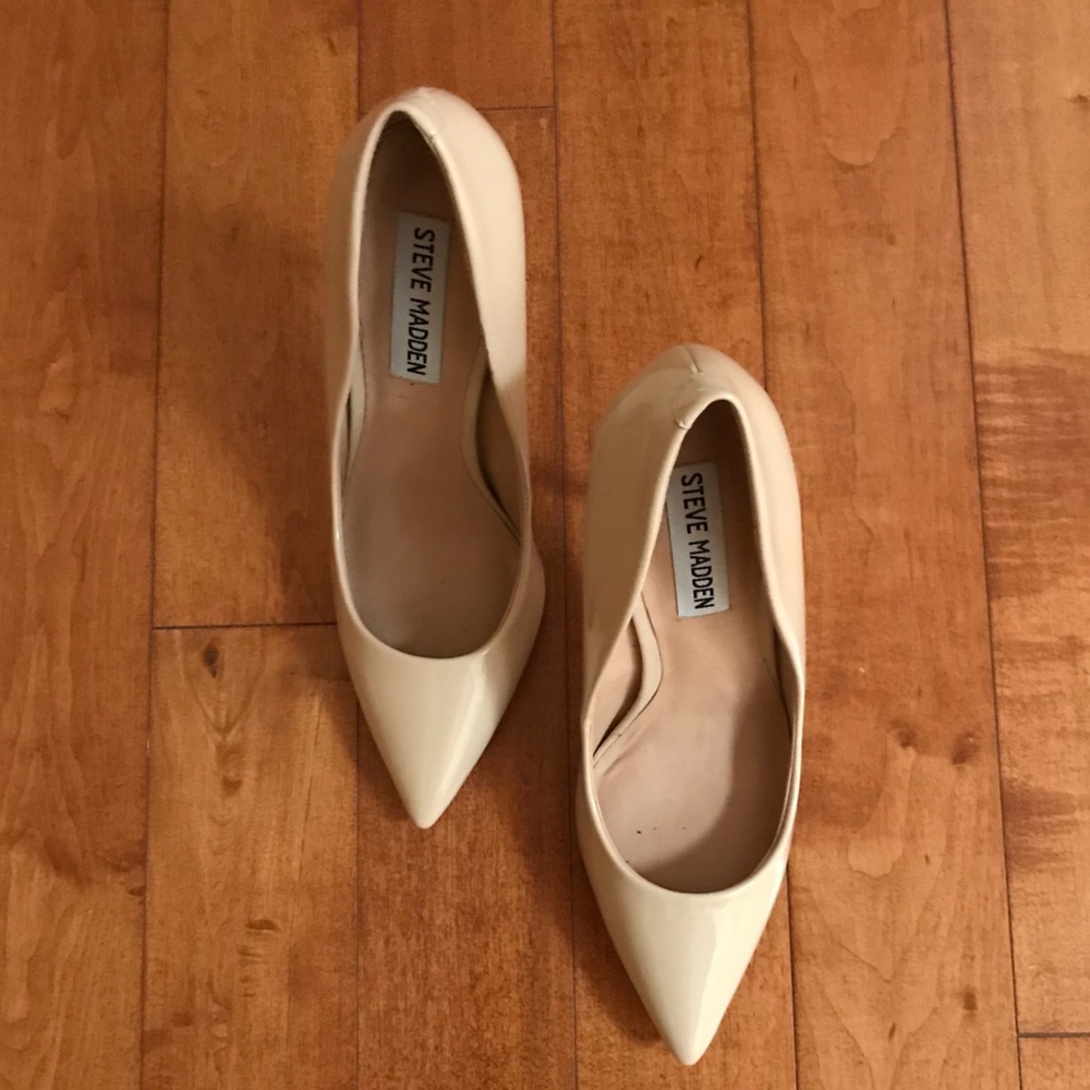 Steve Madden Cream Heels
